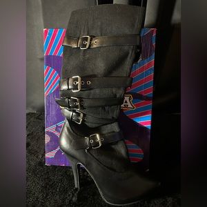 Mid thigh boots, Brand New, black, zipper size 9